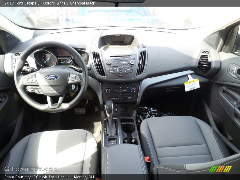 Oxford White / Charcoal Black 2017 Ford Escape S