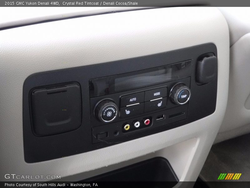 Controls of 2015 Yukon Denali 4WD