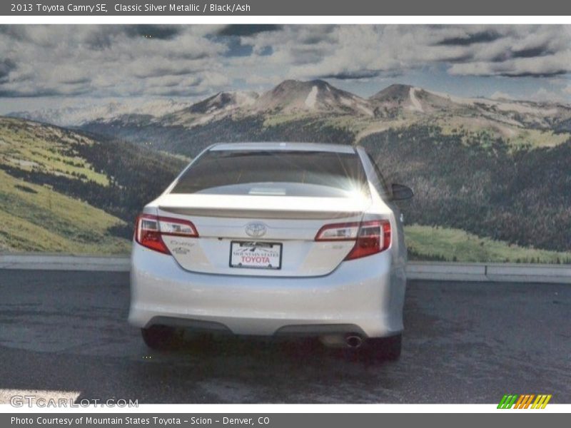 Classic Silver Metallic / Black/Ash 2013 Toyota Camry SE