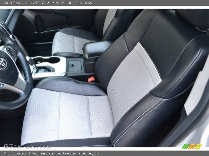 Classic Silver Metallic / Black/Ash 2013 Toyota Camry SE