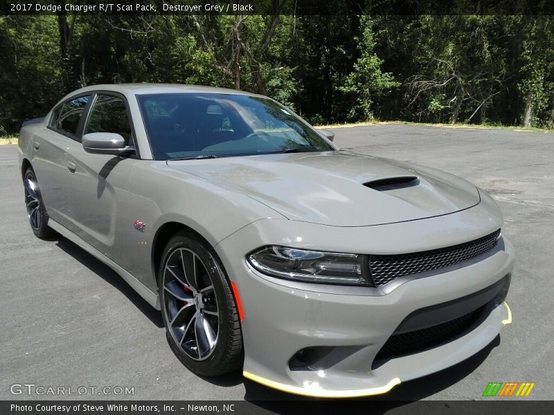 Destroyer Grey / Black 2017 Dodge Charger R/T Scat Pack