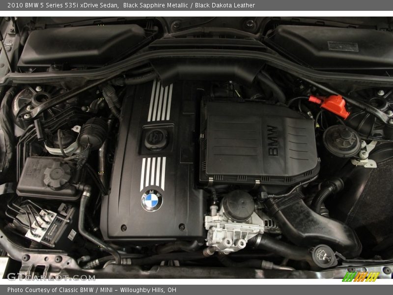 Black Sapphire Metallic / Black Dakota Leather 2010 BMW 5 Series 535i xDrive Sedan