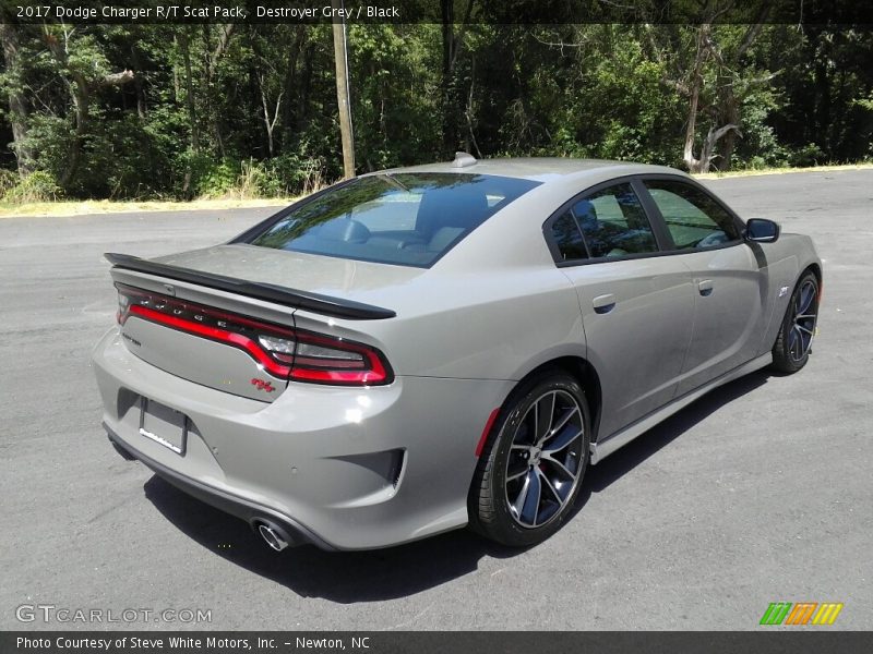 Destroyer Grey / Black 2017 Dodge Charger R/T Scat Pack