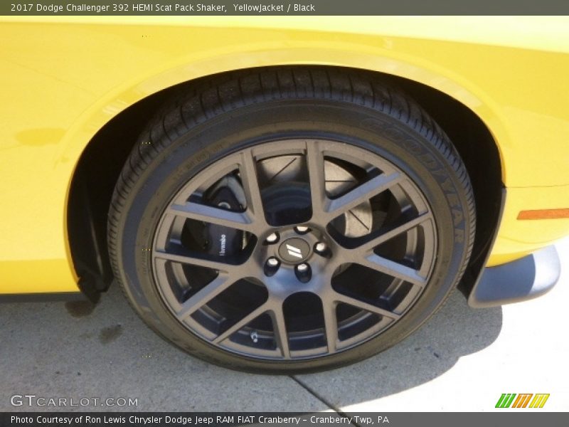  2017 Challenger 392 HEMI Scat Pack Shaker Wheel