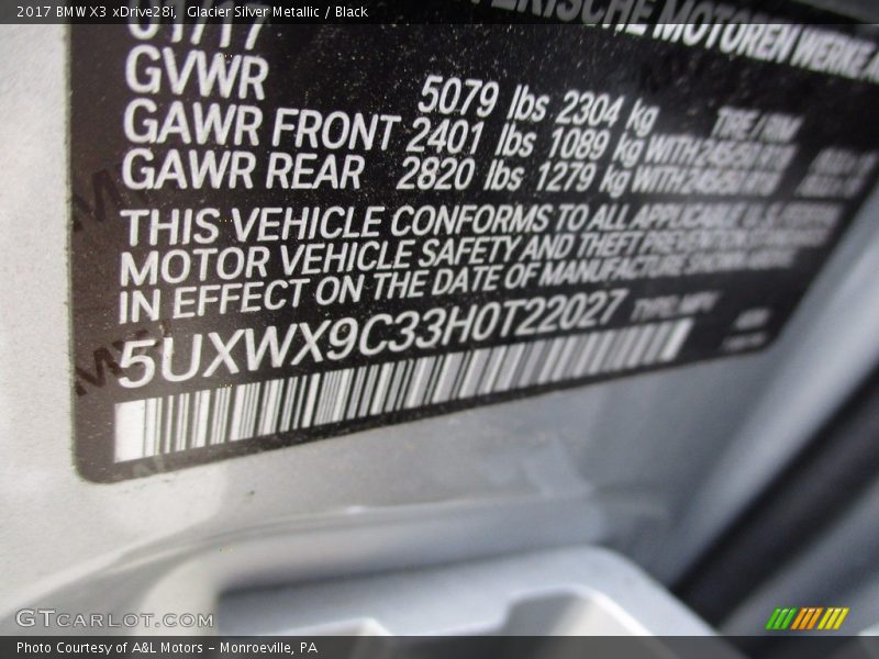 Glacier Silver Metallic / Black 2017 BMW X3 xDrive28i