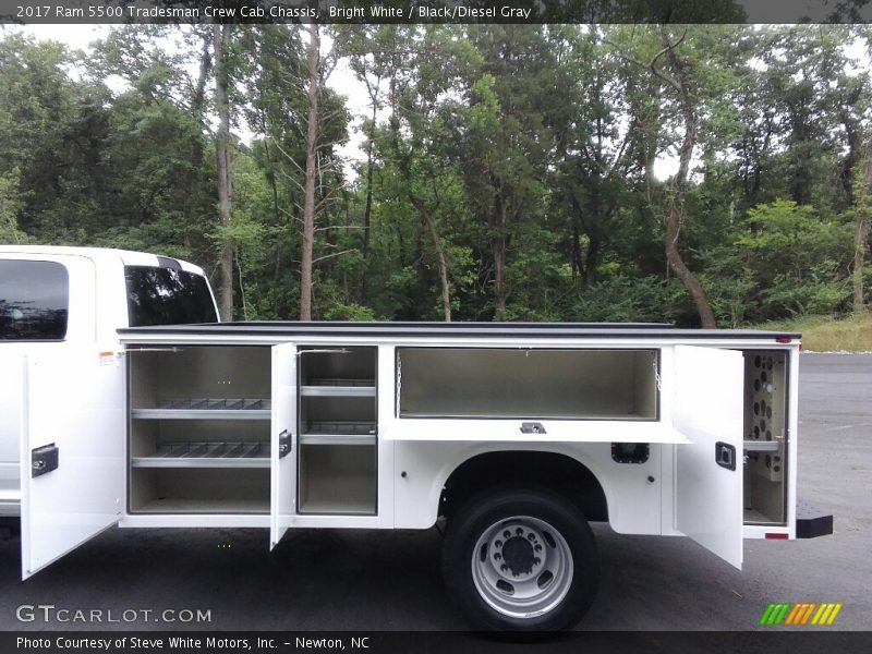 Bright White / Black/Diesel Gray 2017 Ram 5500 Tradesman Crew Cab Chassis