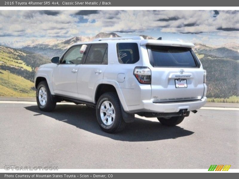 Classic Silver Metallic / Black 2016 Toyota 4Runner SR5 4x4