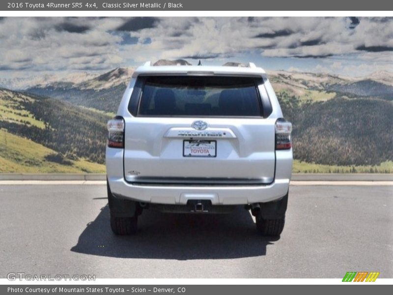 Classic Silver Metallic / Black 2016 Toyota 4Runner SR5 4x4