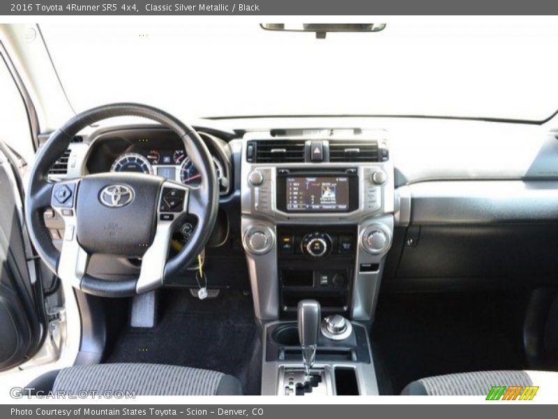 Classic Silver Metallic / Black 2016 Toyota 4Runner SR5 4x4