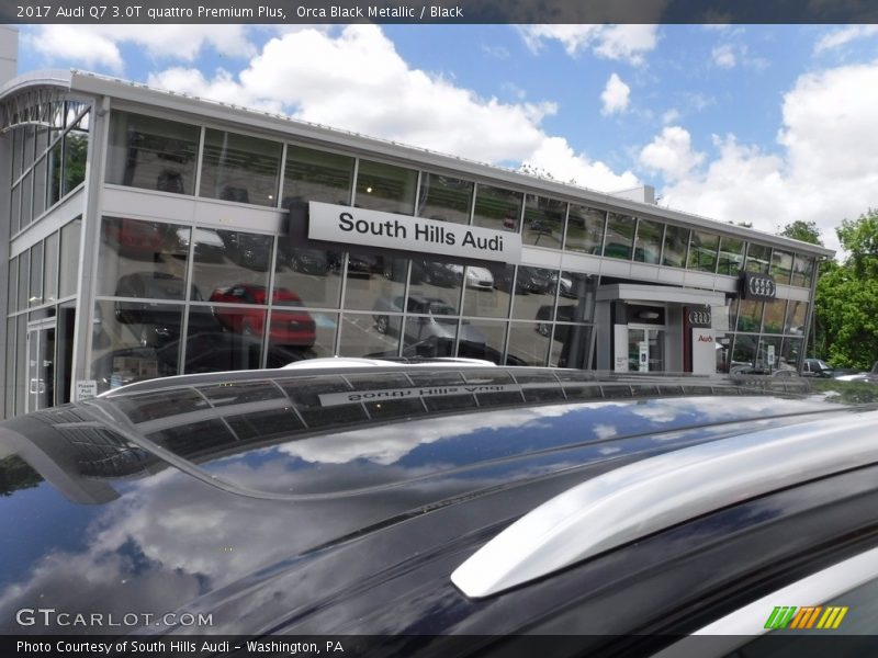 Orca Black Metallic / Black 2017 Audi Q7 3.0T quattro Premium Plus