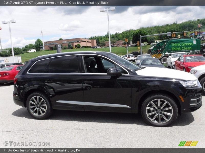 Orca Black Metallic / Black 2017 Audi Q7 3.0T quattro Premium Plus
