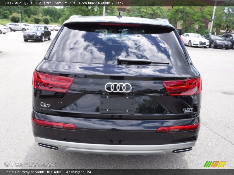 Orca Black Metallic / Black 2017 Audi Q7 3.0T quattro Premium Plus