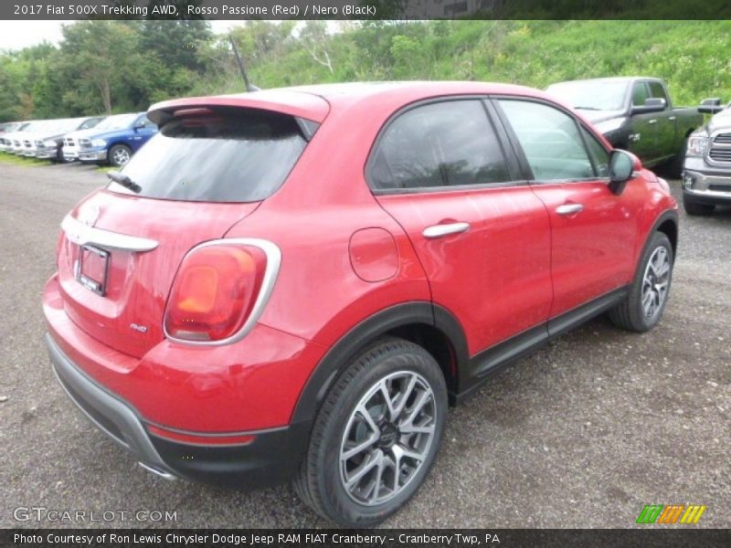 Rosso Passione (Red) / Nero (Black) 2017 Fiat 500X Trekking AWD