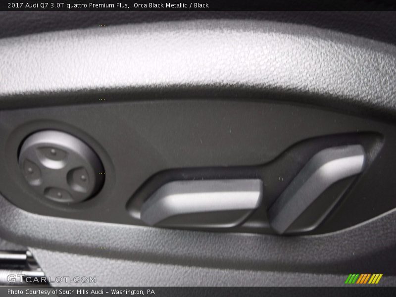 Orca Black Metallic / Black 2017 Audi Q7 3.0T quattro Premium Plus