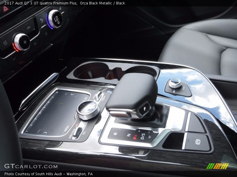 Orca Black Metallic / Black 2017 Audi Q7 3.0T quattro Premium Plus
