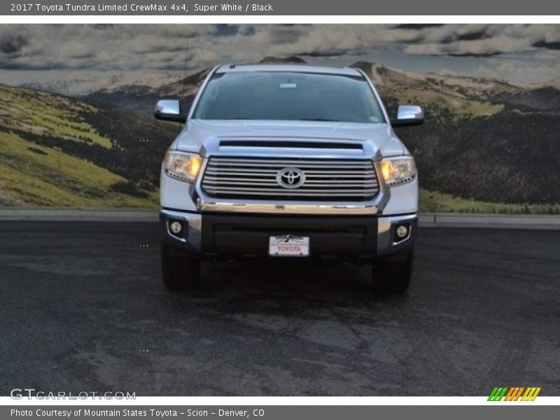 Super White / Black 2017 Toyota Tundra Limited CrewMax 4x4