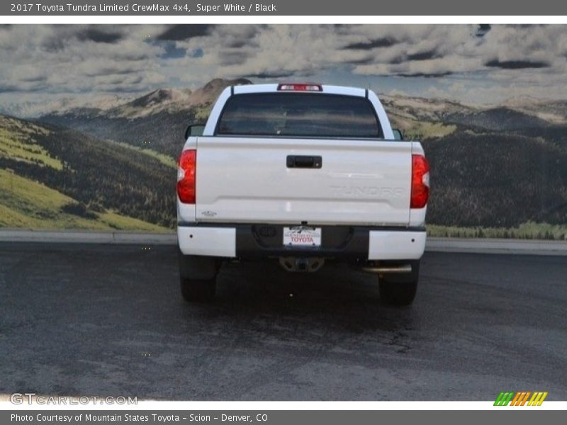 Super White / Black 2017 Toyota Tundra Limited CrewMax 4x4