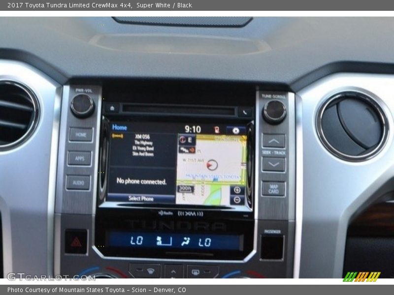 Super White / Black 2017 Toyota Tundra Limited CrewMax 4x4