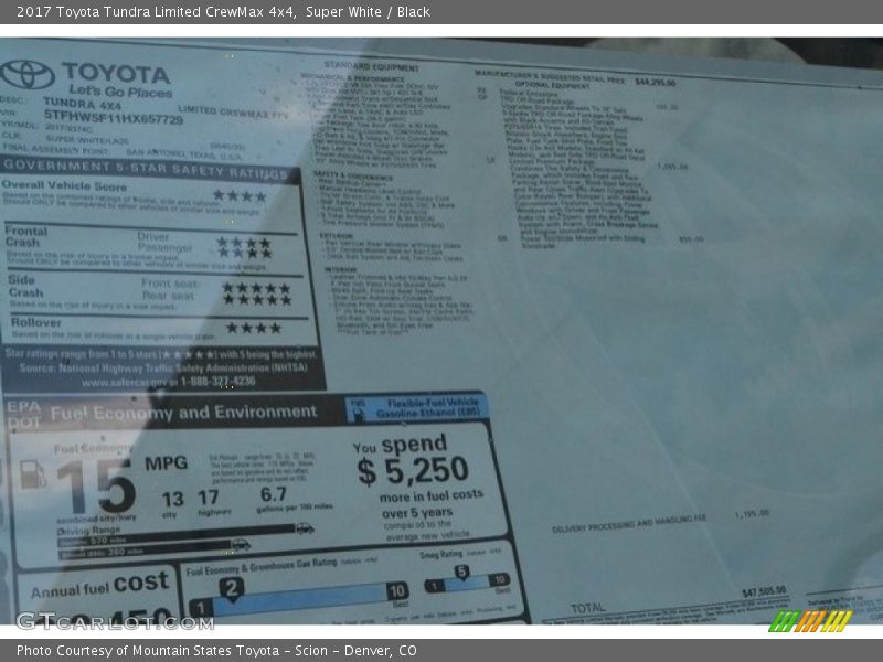 Super White / Black 2017 Toyota Tundra Limited CrewMax 4x4