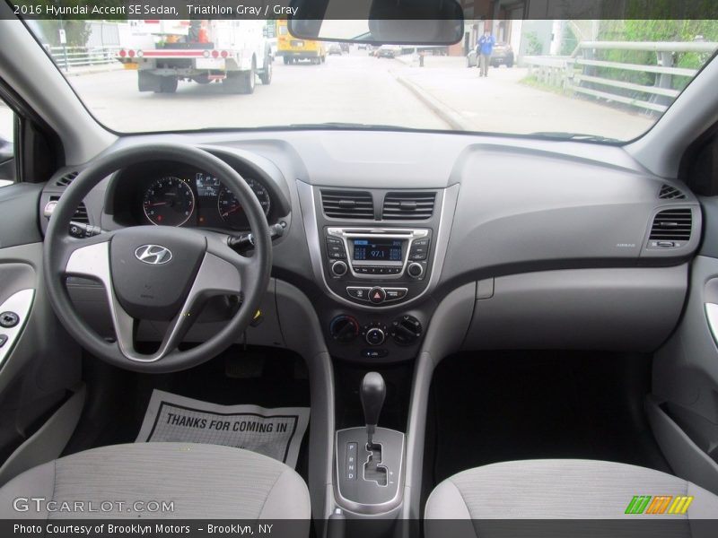 Triathlon Gray / Gray 2016 Hyundai Accent SE Sedan