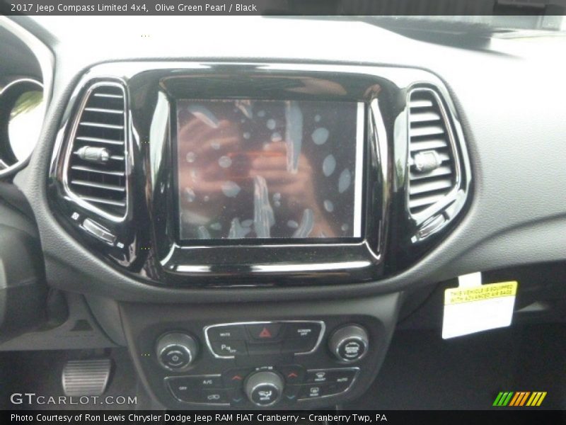 Olive Green Pearl / Black 2017 Jeep Compass Limited 4x4