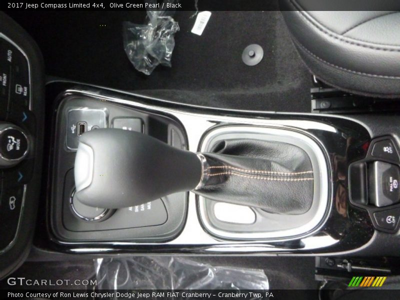 Olive Green Pearl / Black 2017 Jeep Compass Limited 4x4