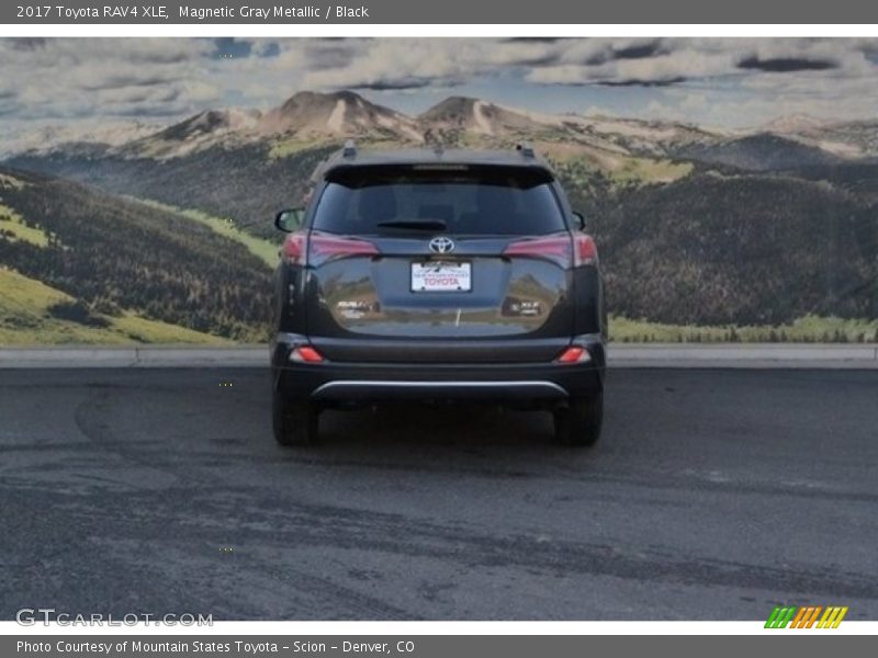 Magnetic Gray Metallic / Black 2017 Toyota RAV4 XLE