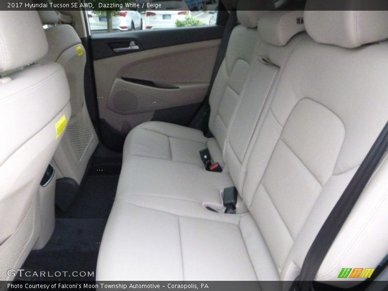 Dazzling White / Beige 2017 Hyundai Tucson SE AWD