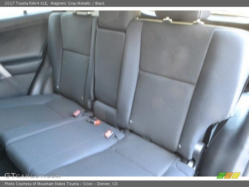 Magnetic Gray Metallic / Black 2017 Toyota RAV4 XLE