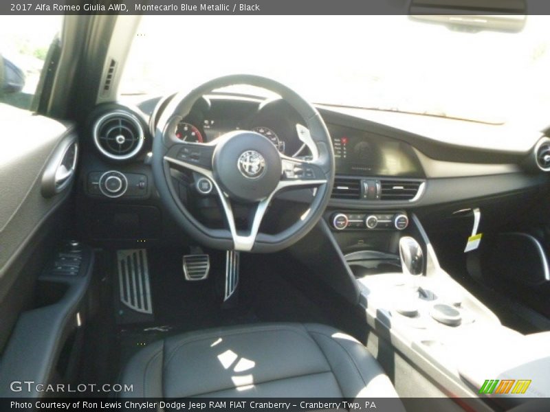 Montecarlo Blue Metallic / Black 2017 Alfa Romeo Giulia AWD