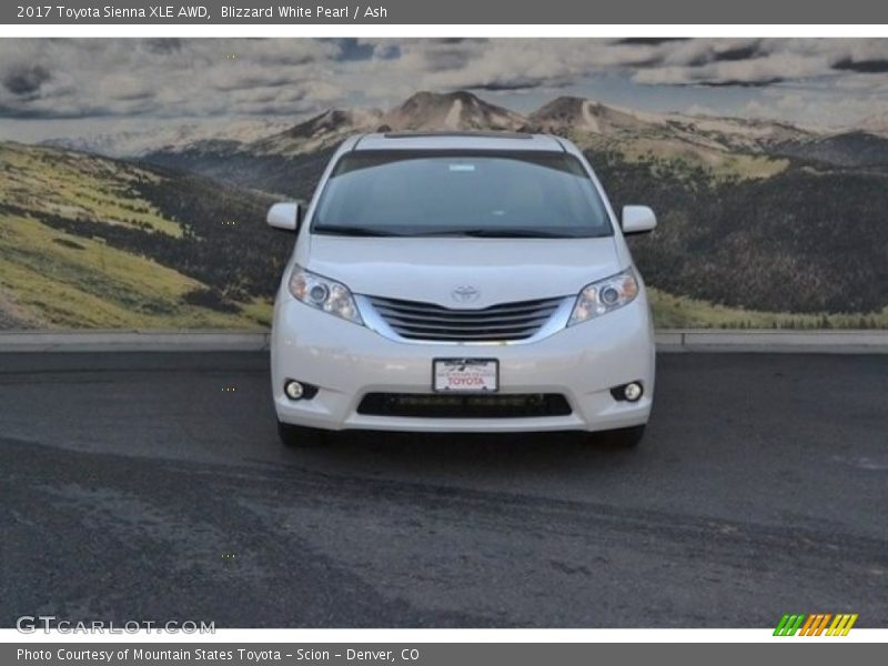 Blizzard White Pearl / Ash 2017 Toyota Sienna XLE AWD