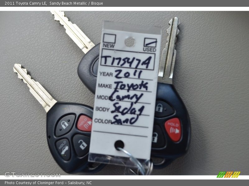 Sandy Beach Metallic / Bisque 2011 Toyota Camry LE