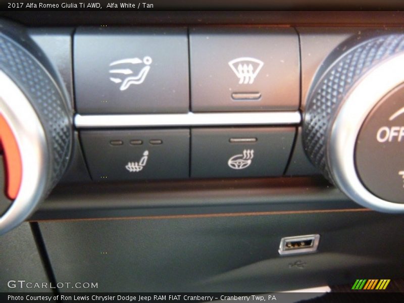 Alfa White / Tan 2017 Alfa Romeo Giulia Ti AWD