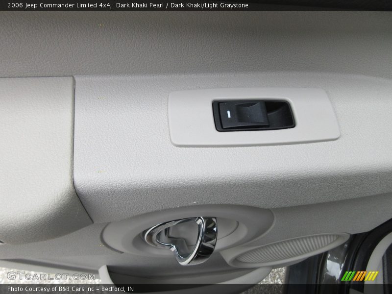 Dark Khaki Pearl / Dark Khaki/Light Graystone 2006 Jeep Commander Limited 4x4