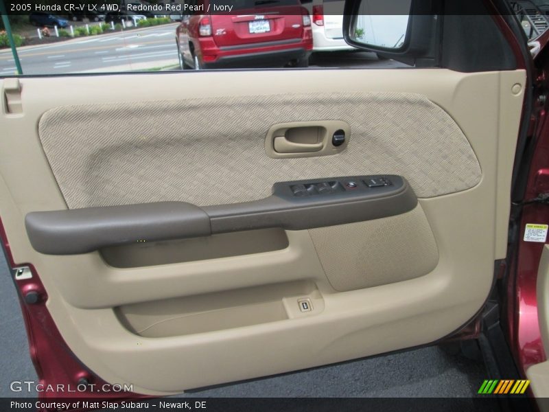 Redondo Red Pearl / Ivory 2005 Honda CR-V LX 4WD