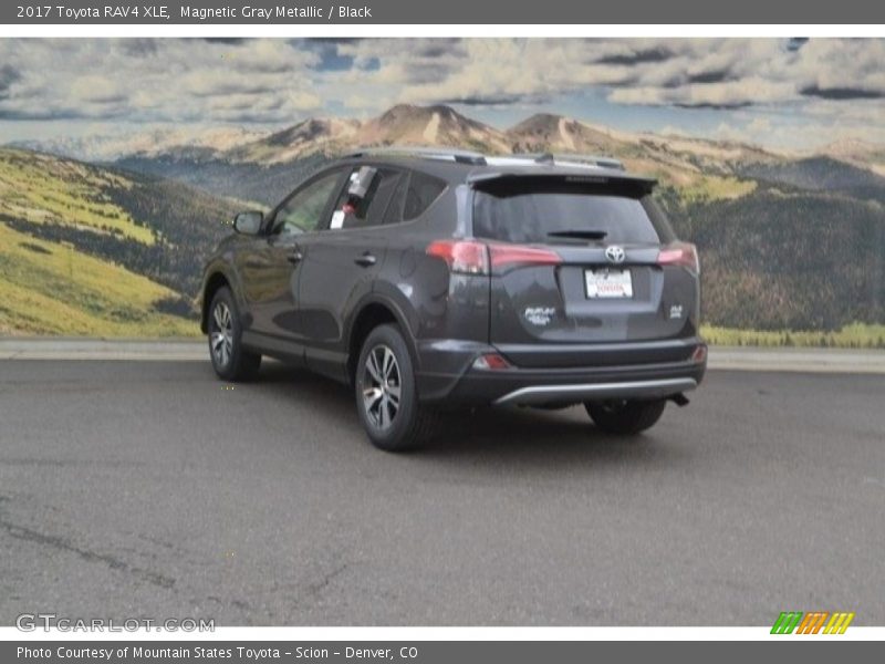 Magnetic Gray Metallic / Black 2017 Toyota RAV4 XLE