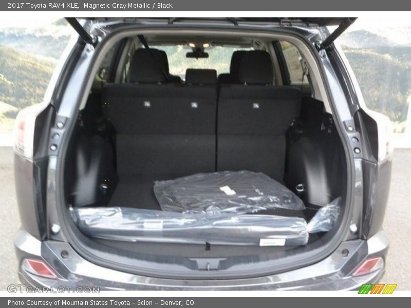 Magnetic Gray Metallic / Black 2017 Toyota RAV4 XLE