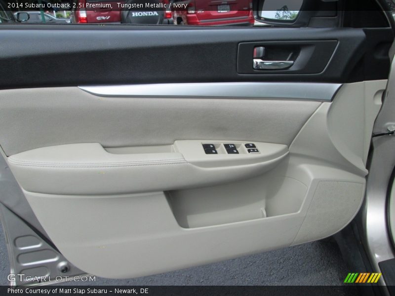 Tungsten Metallic / Ivory 2014 Subaru Outback 2.5i Premium