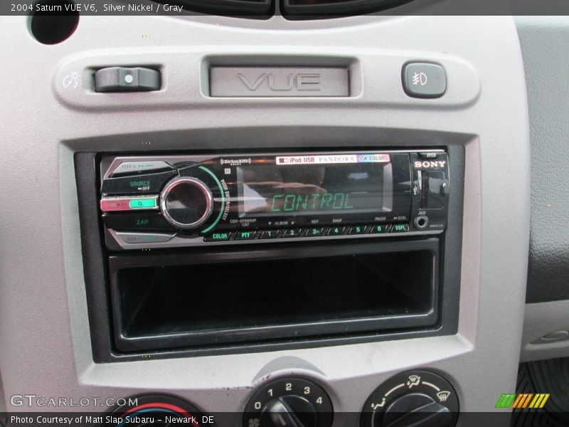 Silver Nickel / Gray 2004 Saturn VUE V6