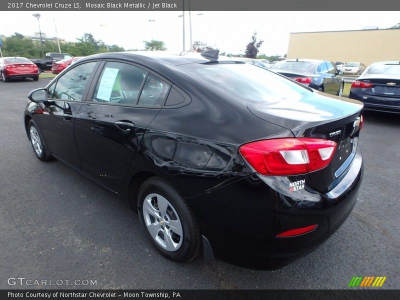 Mosaic Black Metallic / Jet Black 2017 Chevrolet Cruze LS