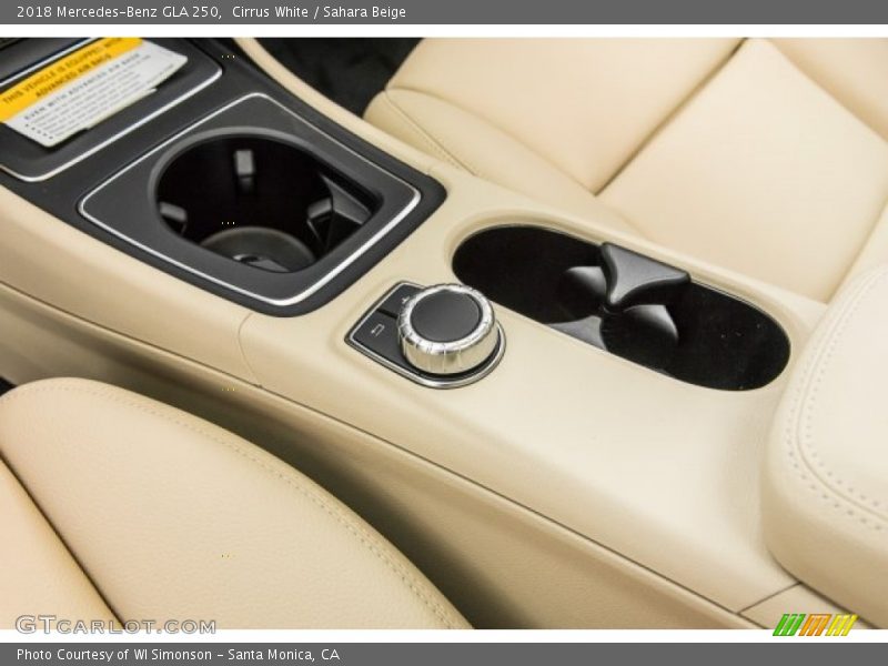 Cirrus White / Sahara Beige 2018 Mercedes-Benz GLA 250