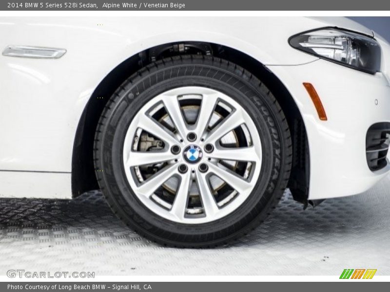 Alpine White / Venetian Beige 2014 BMW 5 Series 528i Sedan
