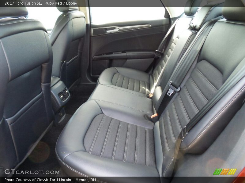 Ruby Red / Ebony 2017 Ford Fusion SE