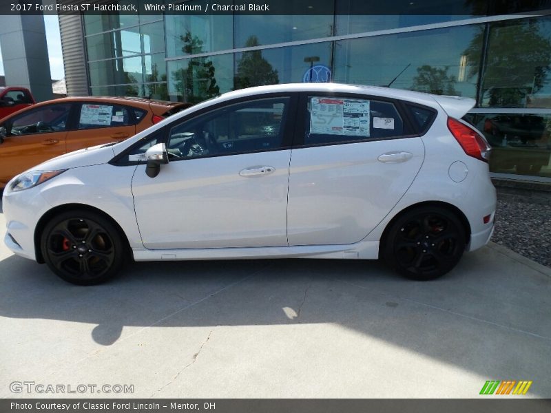 White Platinum / Charcoal Black 2017 Ford Fiesta ST Hatchback