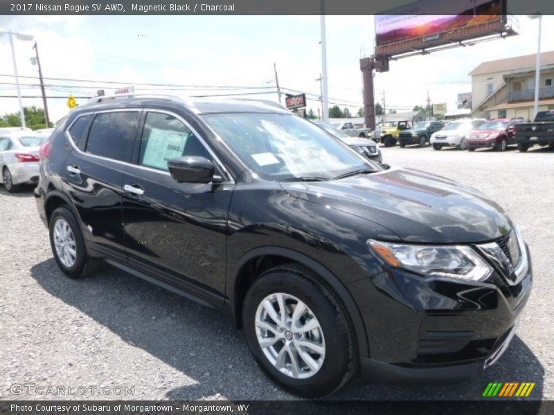 Magnetic Black / Charcoal 2017 Nissan Rogue SV AWD