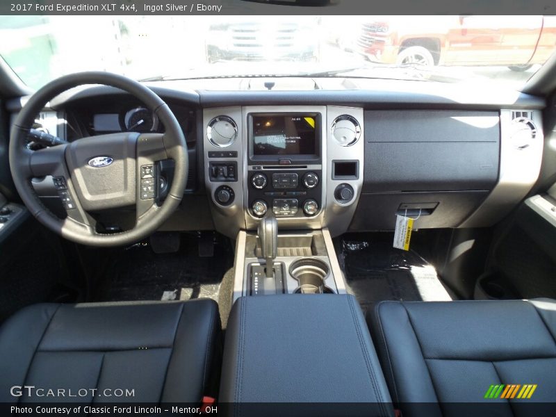 Ingot Silver / Ebony 2017 Ford Expedition XLT 4x4