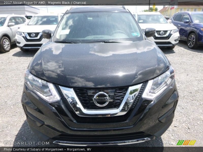 Magnetic Black / Charcoal 2017 Nissan Rogue SV AWD