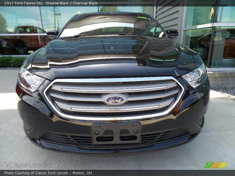 Shadow Black / Charcoal Black 2017 Ford Taurus SEL