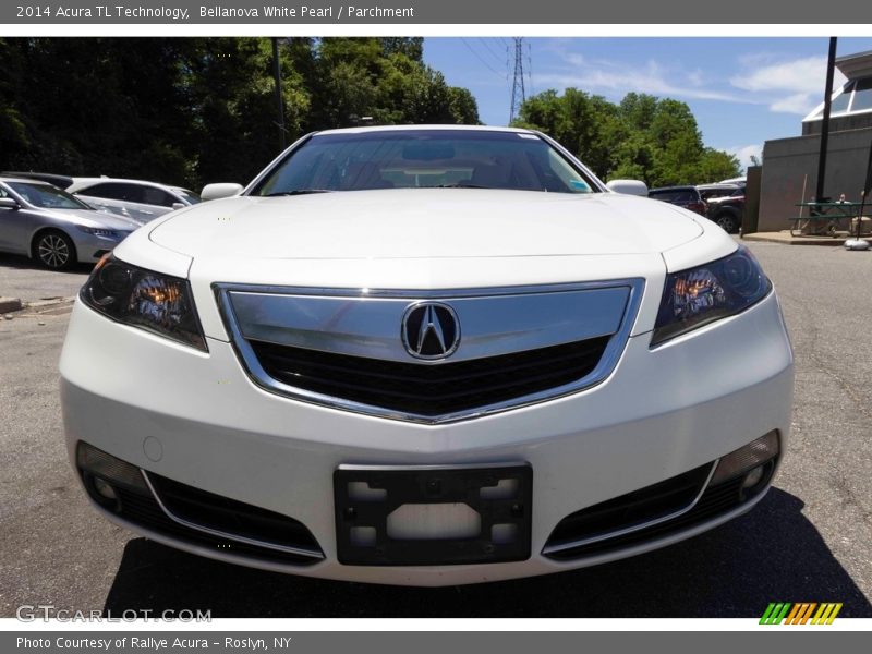 Bellanova White Pearl / Parchment 2014 Acura TL Technology