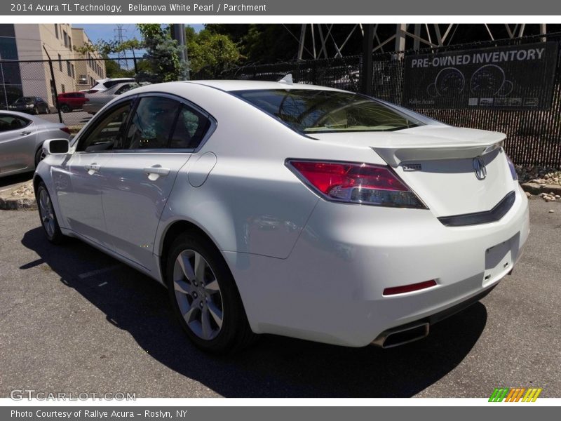 Bellanova White Pearl / Parchment 2014 Acura TL Technology